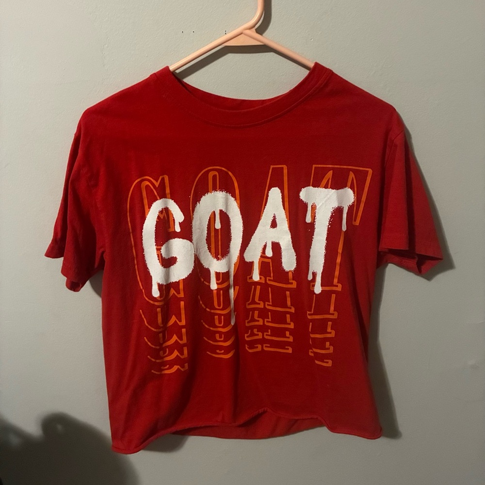 Cropped Red “GOAT” Graphic Tee by One Brand – Size S